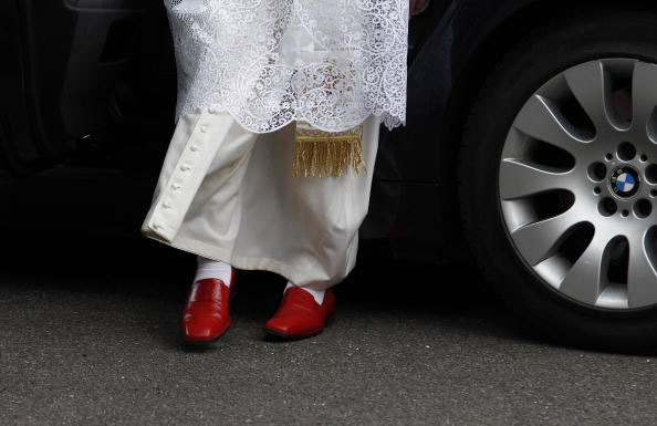 Why the Pope Wears Shoes | Massimo Gatto | The New York Review of Books
