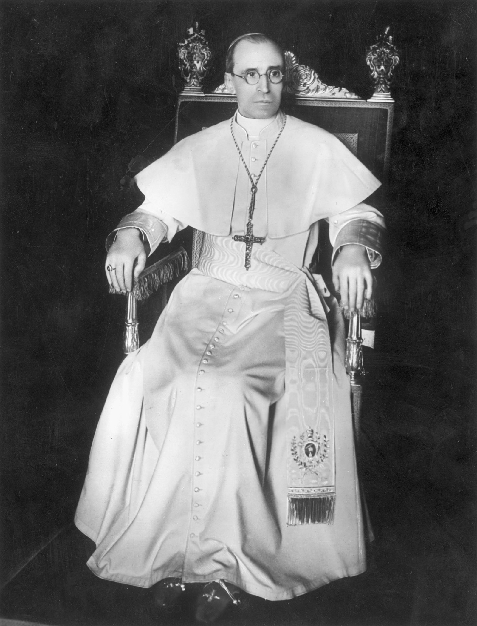 The Pius XII: An | Michael Hesemann | The New York Review of Books