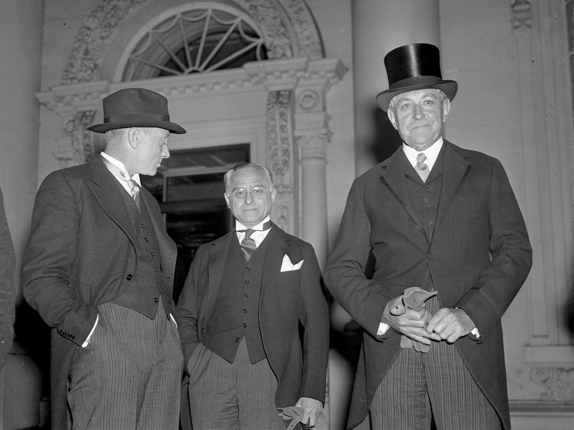 Supreme Court justices William O. Douglas, Felix Frankfurter, and Owen J. Roberts